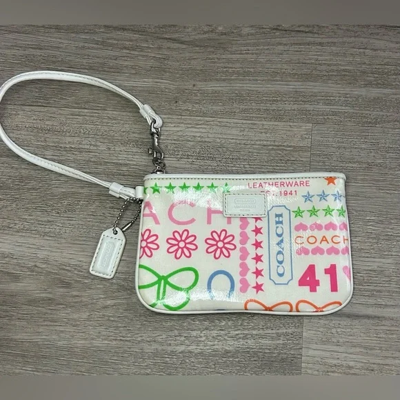 Coach Wristlet - Picture 1 of 5
